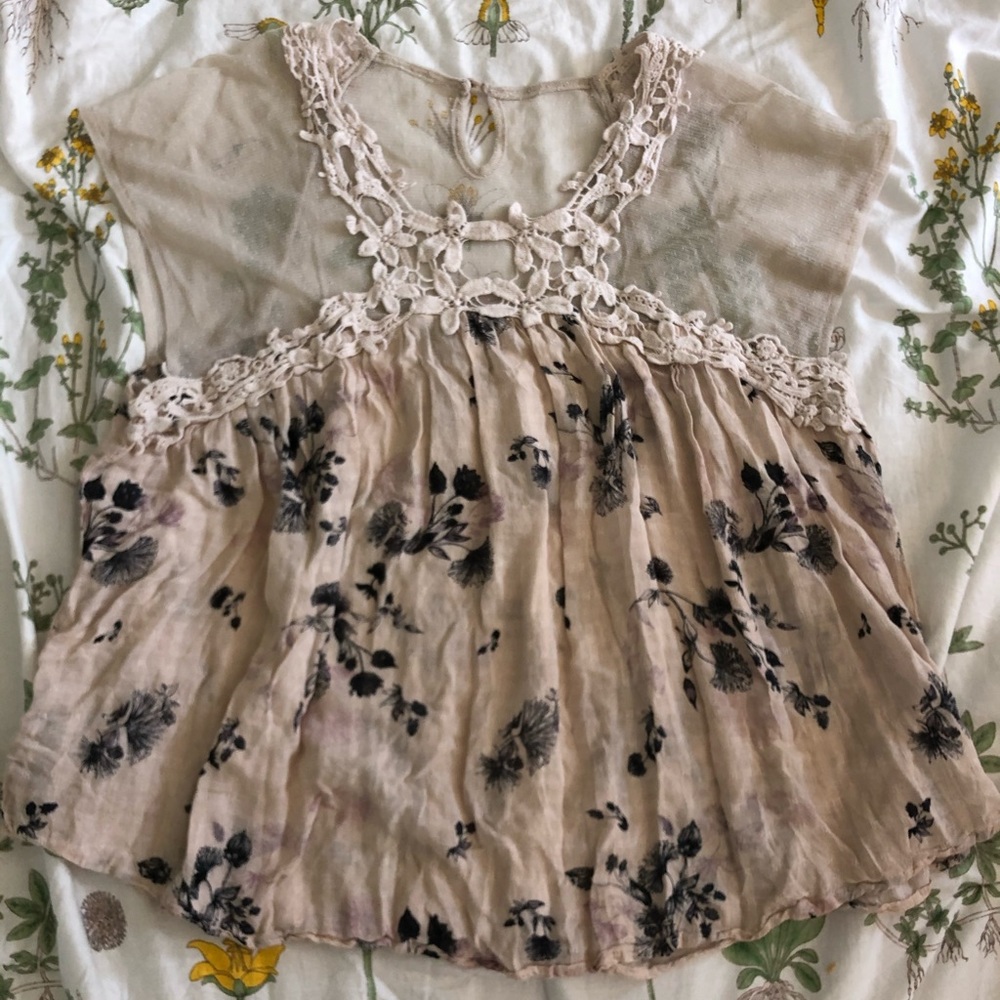 super cute summery top :)